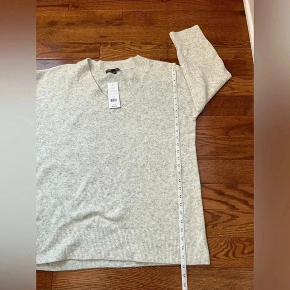 NWT- FRENCH CONNECTION V Neck Wool Blend Sweater Oatmeal Women’s Sz  1XL - Picture 10 of 10